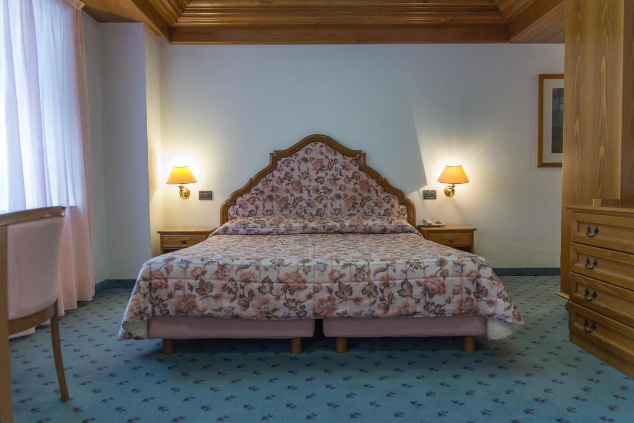 Hotel Alla Posta - Famiglia Pra Dal 1866 A Caprile Alleghe Exterior foto
